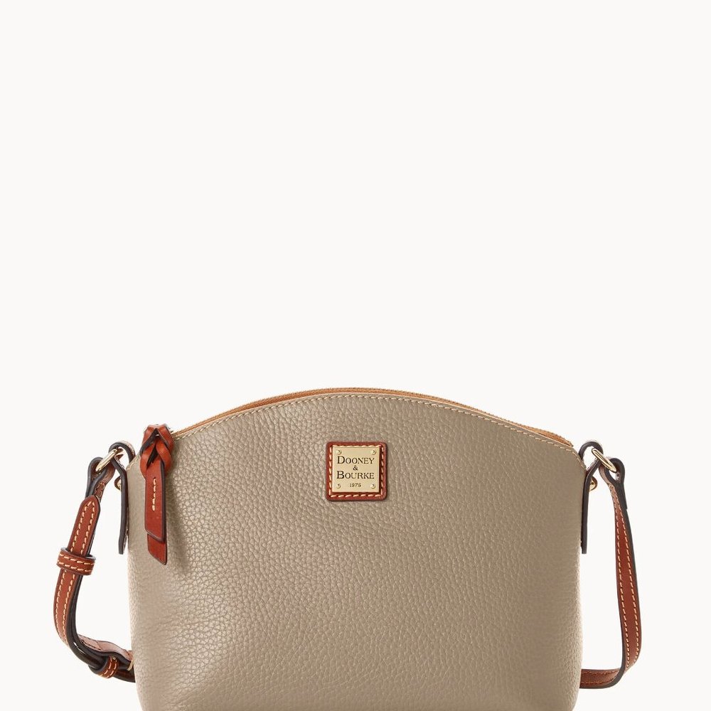 Pebble Grain Suki Crossbody